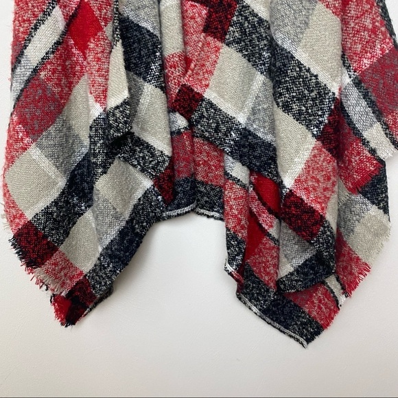 Rampage Poncho Design Red/Gray/Black. One Size. - Picture 7 of 9